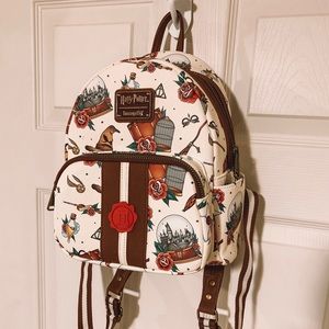 NWOT Harry Potter Loungefly Backpack ⚡️🦉